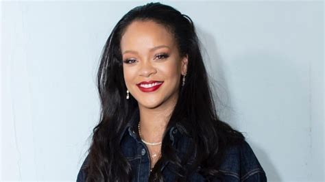 rihanna height weight|rihanna how tall.